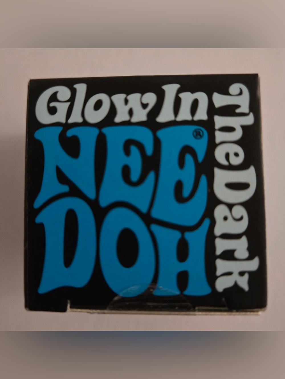 NeeDoh Glow in the Dark Groovy Glob Mini – blue  – Brand New